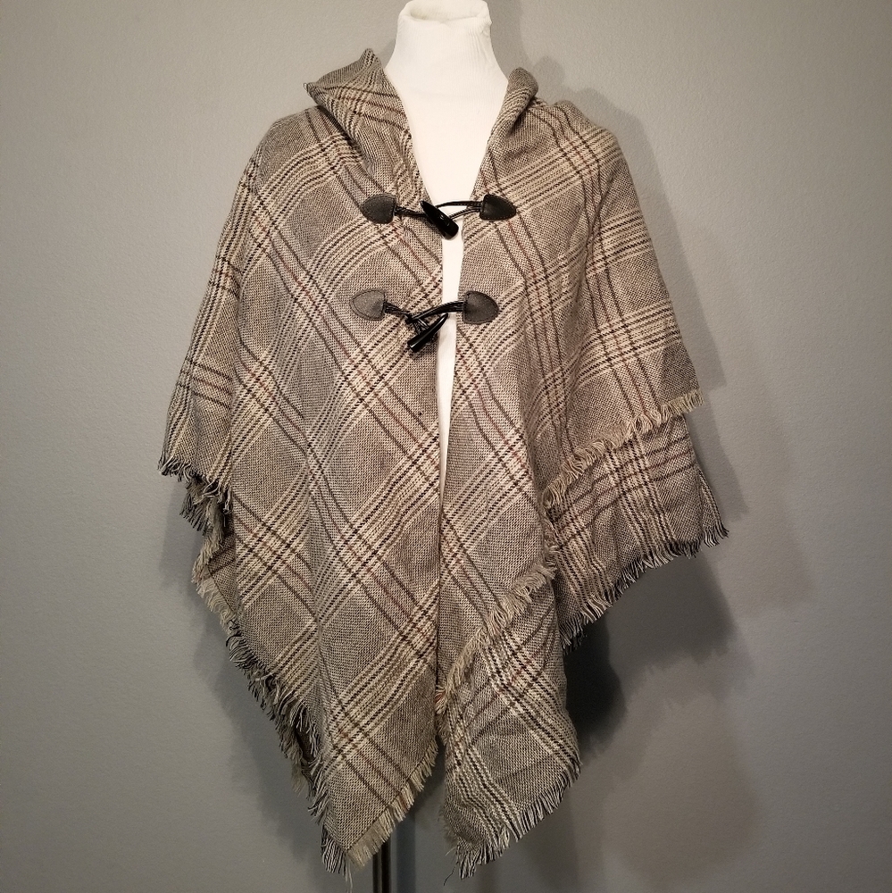 Modena Grey Plaid Winter Poncho Cape